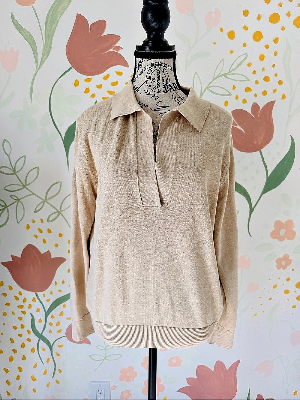 Pact Women’s Organic Cotton Polo Sweaters – Size Medium – Set of 2
